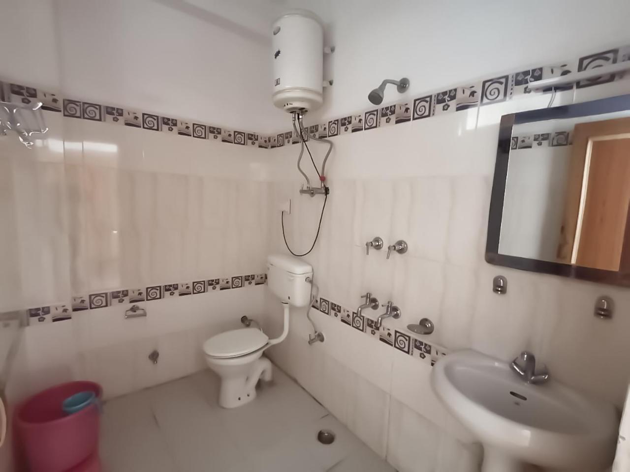 Hotel New Gyespa Kyelang 外观 照片