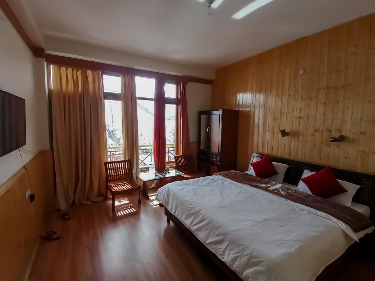Hotel New Gyespa Kyelang 外观 照片